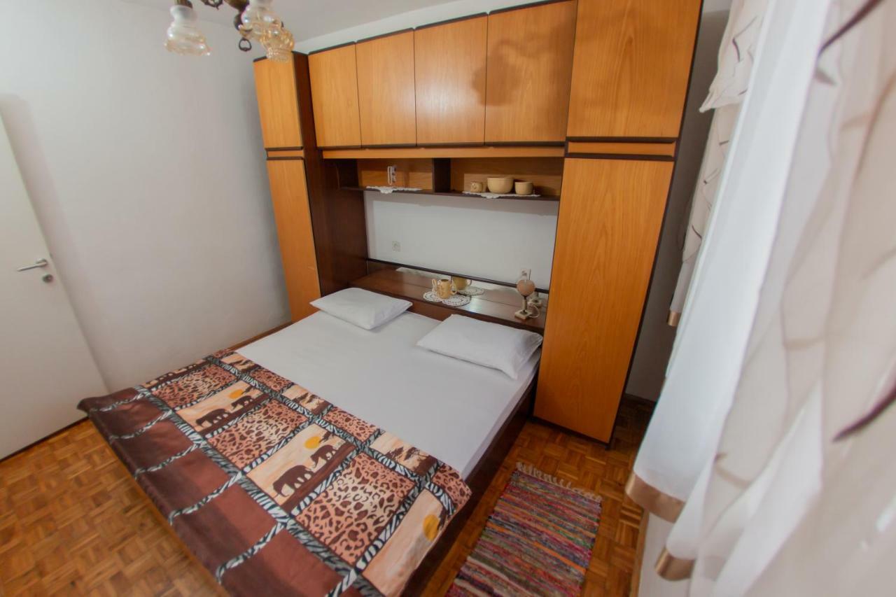 Apartmani Sunset Rogotin Eksteriør bilde