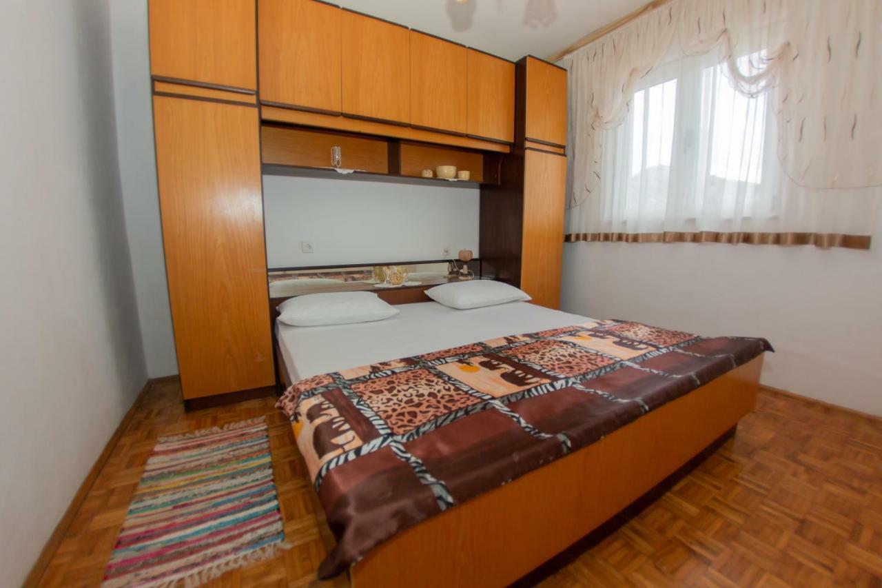 Apartmani Sunset Rogotin Eksteriør bilde